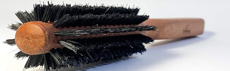 ZilberHaar - Cepillo redondo para cabello y barba Styler - Cerdas rígidas de jabalí de 1.3 pulgadas y mango de madera de perlado de 8.5 pulgadas - 222 tapones de cerdas - Cepillo de aseo de barba para hombres