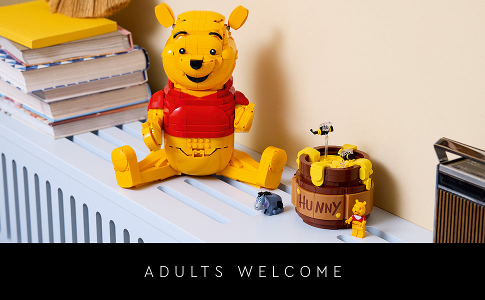 LEGO Disney Winnie The Pooh Juego de construcción – Decoración para el hogar, la oficina o estante de libros para fanáticos adultos, mayores de 18 años – con figura Eeyore – Regalo coleccionable de