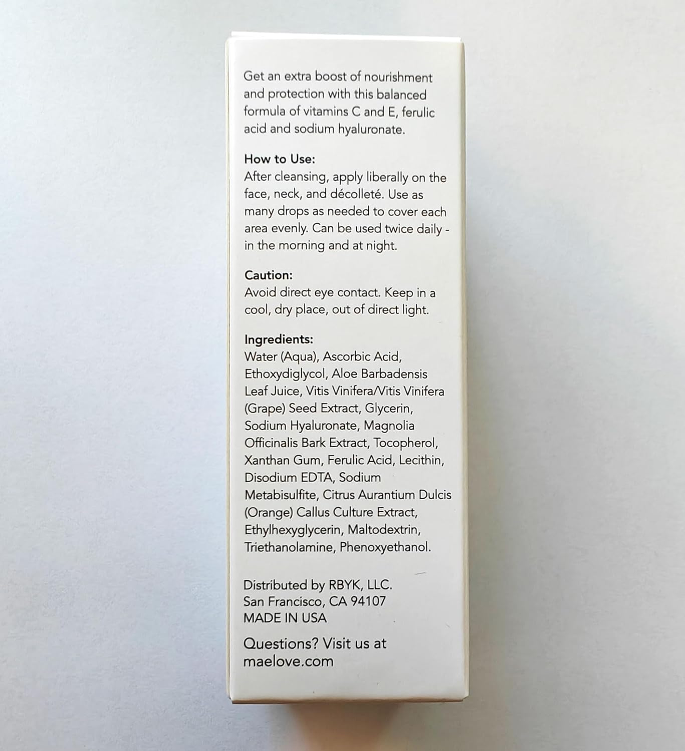 MAELOVE Glow Maker - Suero de vitamina C con vitamina E, ácido ferúlico y ácido hialurónico, galardonado suero facial iluminador e hidratante, sin perfume, 1.0 onzas líquidas