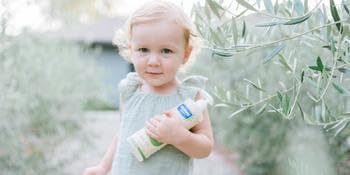 Mustela Agua limpiadora micelar orgánica certificada, limpiador de agua natural sin enjuague con aceite de oliva y aloe vera, para bebés, niños y adultos, sin fragancia, verificado por EWG y vegano, 13.52 onzas líquidas