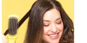 Drybar The Brush Crush - Cepillo alisador térmico para alisar el cabello, alisador de pelo para un cabello suave y sin encrespamiento, soplado con calidad de salón