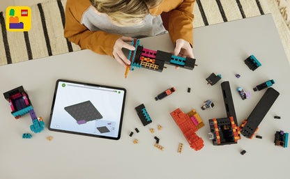 LEGO Minecraft The Enderman Tower - Juguete de construcción para niños y niñas - Set de construcción de videojuegos para niños, edades 9+ - 2 juguetes en 1 para juego imaginativo jugador contra