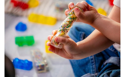 Kit creativo de bloques de gelatina Goliath Jelly Blox | Incluye 20 bloques | Bloques de construcción para niños pequeños y preescolares que los niños pueden apretar, estirar y aplastar | Acreditado