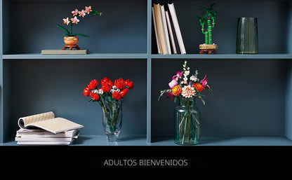 LEGO Botanicals Juego de Construcción de Ramo de Flores Rosas Bonitas para Adultos - Regalos para Aniversario para Mujeres y Hombres - Flores Artificiales para Decoración o Exhibición en Mesa - 10342