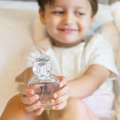 Baby Jolie Le Bebe - Perfume para niños con aroma a flores y frutas, perfume para bebé con fragancia delicada, espray de colonia para bebés sin alcohol para niños y niños pequeños