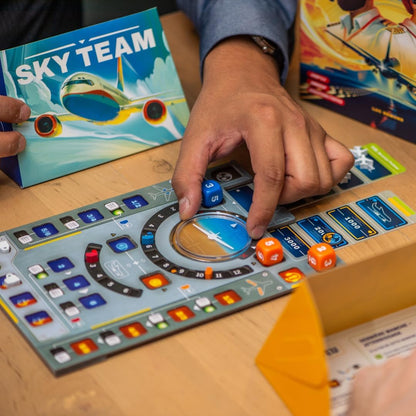 Scorpion Masqué Sky Team | Juego votado del año 2024 | Mejor juego para 2 jugadores | Trabajen juntos para aterrizar el avión | A partir de 14 años | 20 minutos