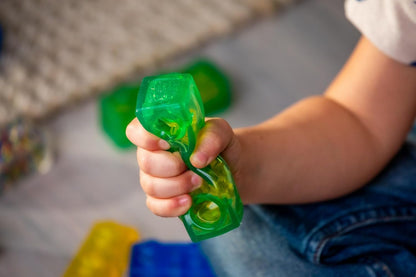 Kit creativo de bloques de gelatina Goliath Jelly Blox | Incluye 20 bloques | Bloques de construcción para niños pequeños y preescolares que los niños pueden apretar, estirar y aplastar | Acreditado