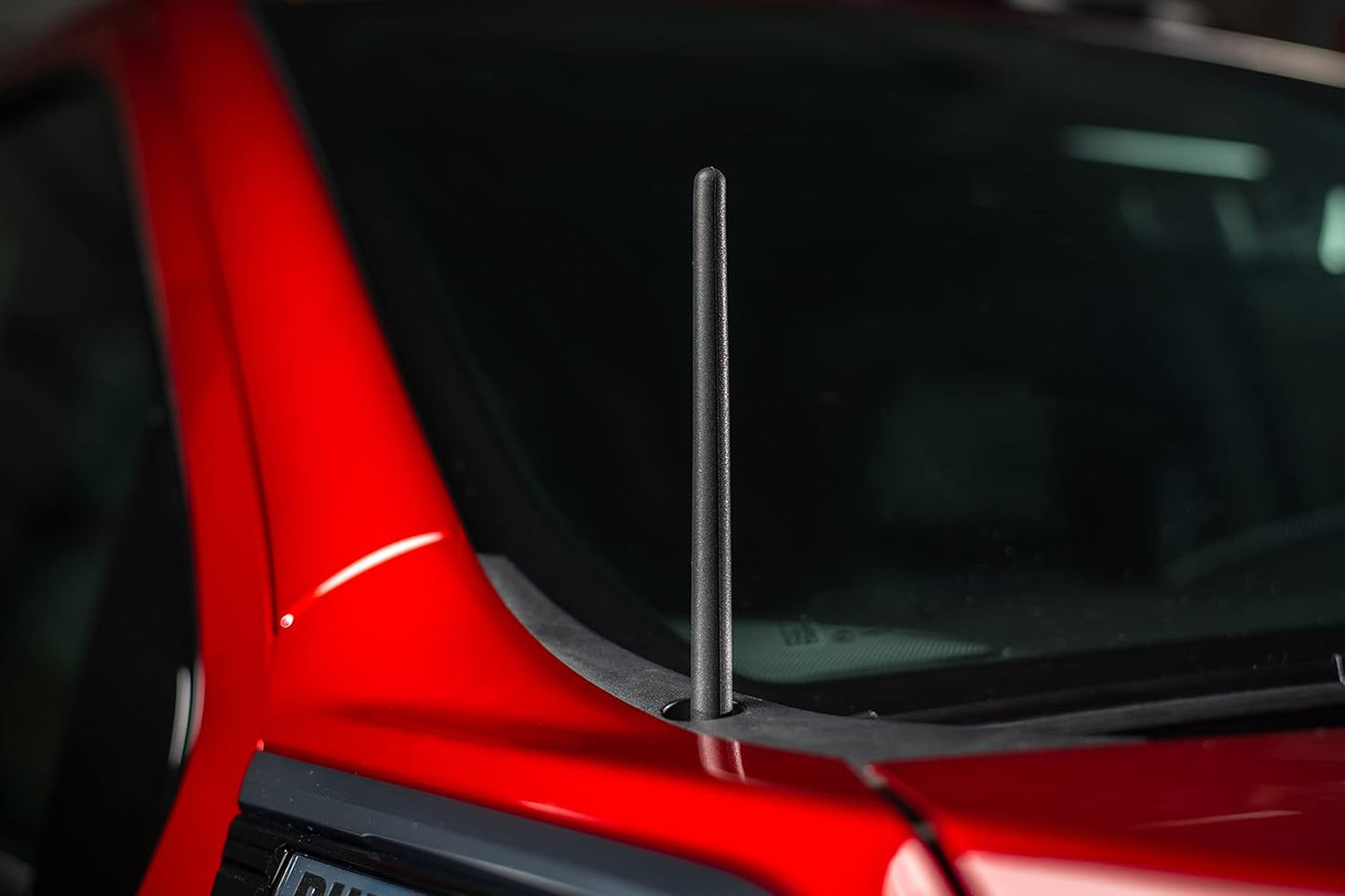 AntennaMastsRus Antena de Goma Corta se Ajusta a Chevrolet Silverado 1500 (2006-2026), La Original de 6 3/4 Pulgadas, A Prueba de Lavado de Automóvil, Goma EPDM Duradera, Bobina de Cobre Interna para