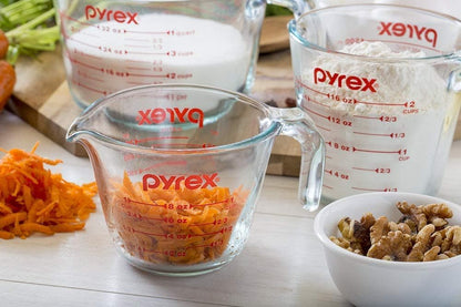 Pyrex Essentials (3-Pack) Tazas medidoras de vidrio, juego de tazas medidoras (1, 2 y 4 tazas) para preparar, hornear y cocinar, aptas para horno precalentado, lavavajillas, congelador y microondas