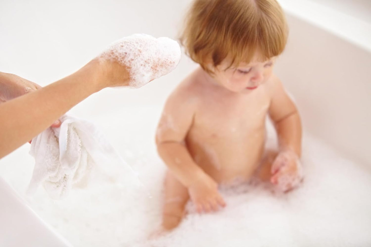 Bioderma ABCDerm Gel espumoso para la delicada piel de bebés y niños, azul, 33.8 onzas líquidas