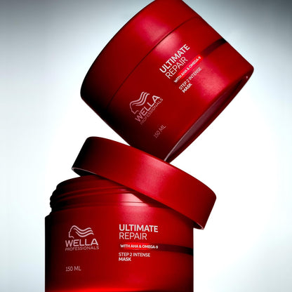 Wella Professionals ULTIMATE REPAIR Mask for Damaged Hair | Repairs...