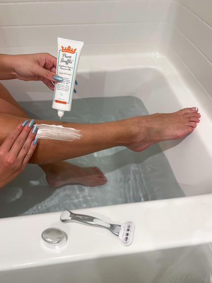 Shaveworks Pearl Soufflé Crema de afeitar para mujeres, loción de a...