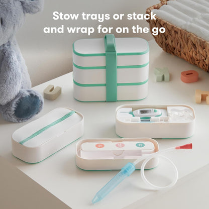 Frida Baby - Kit de viaje para botiquín móvil, set de regalo esencial para bebés, incluye NoseFrida Snotsucker, termómetro rectal, dispensador de medicamentos MediFrida con estuche de transporte portátil