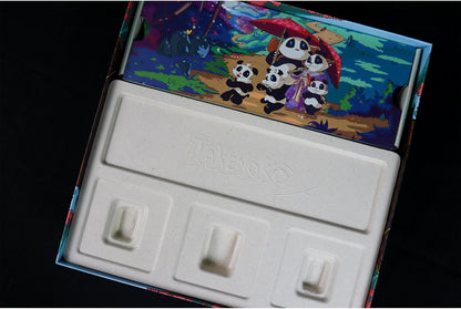Juego de mesa Takenoko - Juego de estrategia del jardín de bambú con miniaturas de pandas, juego familiar divertido para niños y adultos, a partir de 8 años, 2-4 jugadores, tiempo de juego de 45