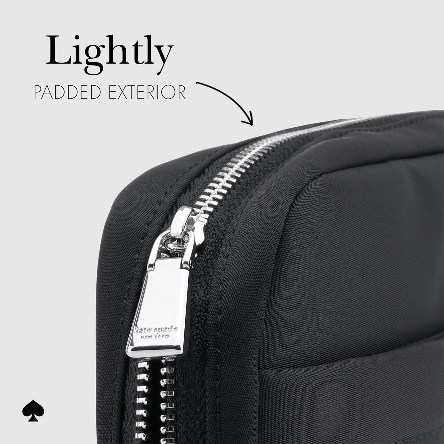 Kate Spade New York Bolso organizador técnico de nylon - Organizador de cables electrónicos, estuche de viaje para cargadores, banco de energía, AirPods y accesorios - Negro con firma
