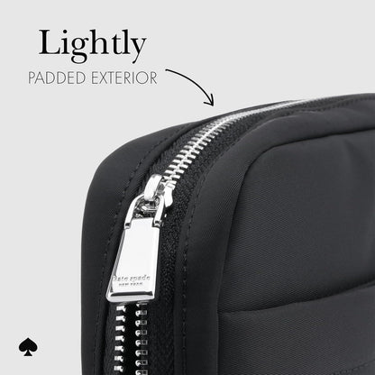 Kate Spade New York Bolso organizador técnico de nylon - Organizador de cables electrónicos, estuche de viaje para cargadores, banco de energía, AirPods y accesorios - Negro con firma