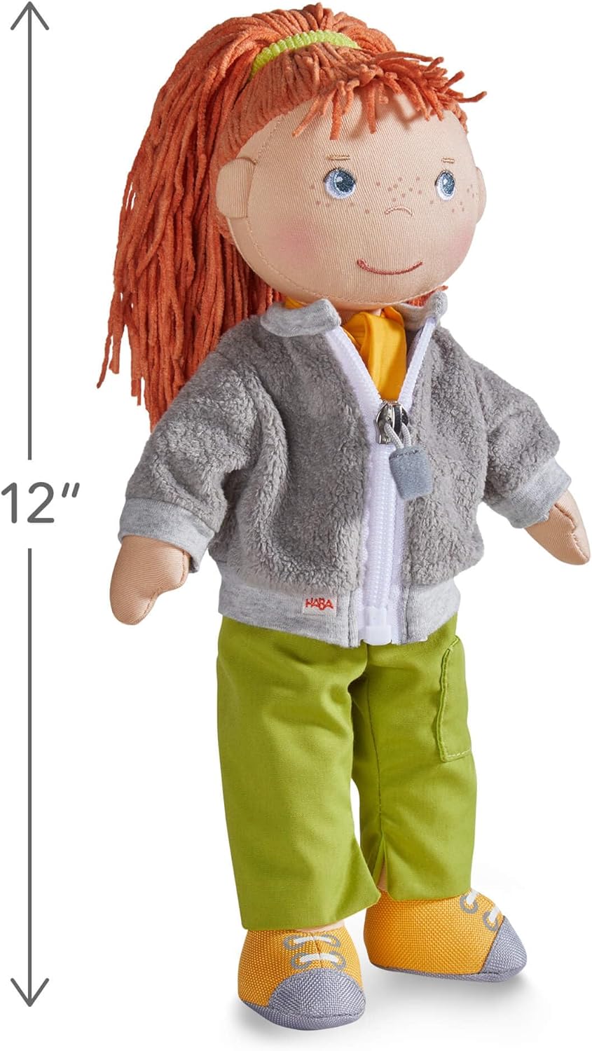 Muñeca blanda HABA Soley de 12", con pelo rojo, atuendo de aven...
