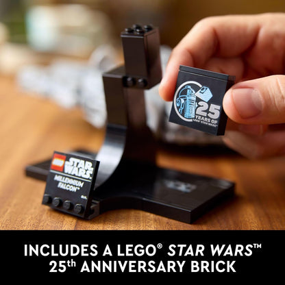 LEGO Star Wars Millennium Falcon A New Hope modelo coleccionable del 25 aniversario – Juegos de construcción de bricolaje para adultos, hombres y mujeres, a partir de 18 años – Viene con soporte de