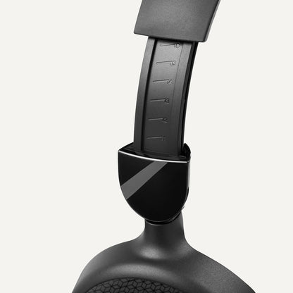Amazon Basics Auriculares con cable para computadora con micrófono...