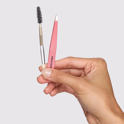 Tweezerman - Pinza inclinada completa de Tea Rose exclusiva y cepillo