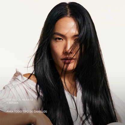 Olaplex Nº.4 Bond Maintenance™ Hair Strengthening Shampoo: Repairs...