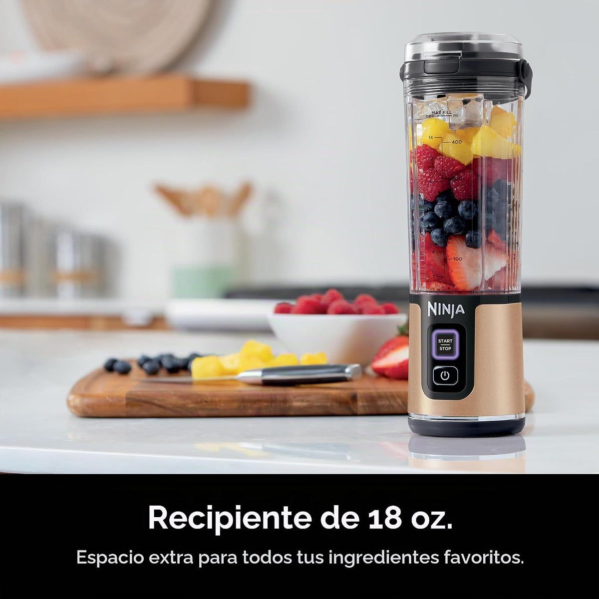 Ninja Blast licuadora portátil, sin cable, recipiente de 18 oz, lic...