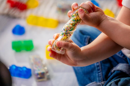 Kit creativo de bloques de gelatina Goliath Jelly Blox | Incluye 20 bloques | Bloques de construcción para niños pequeños y preescolares que los niños pueden apretar, estirar y aplastar | Acreditado