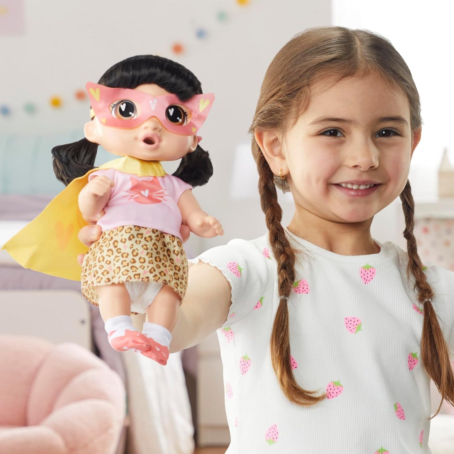 Baby Alive Super BFF Katie Kat Set de Juego de Muñeca Bebé de Vesti...