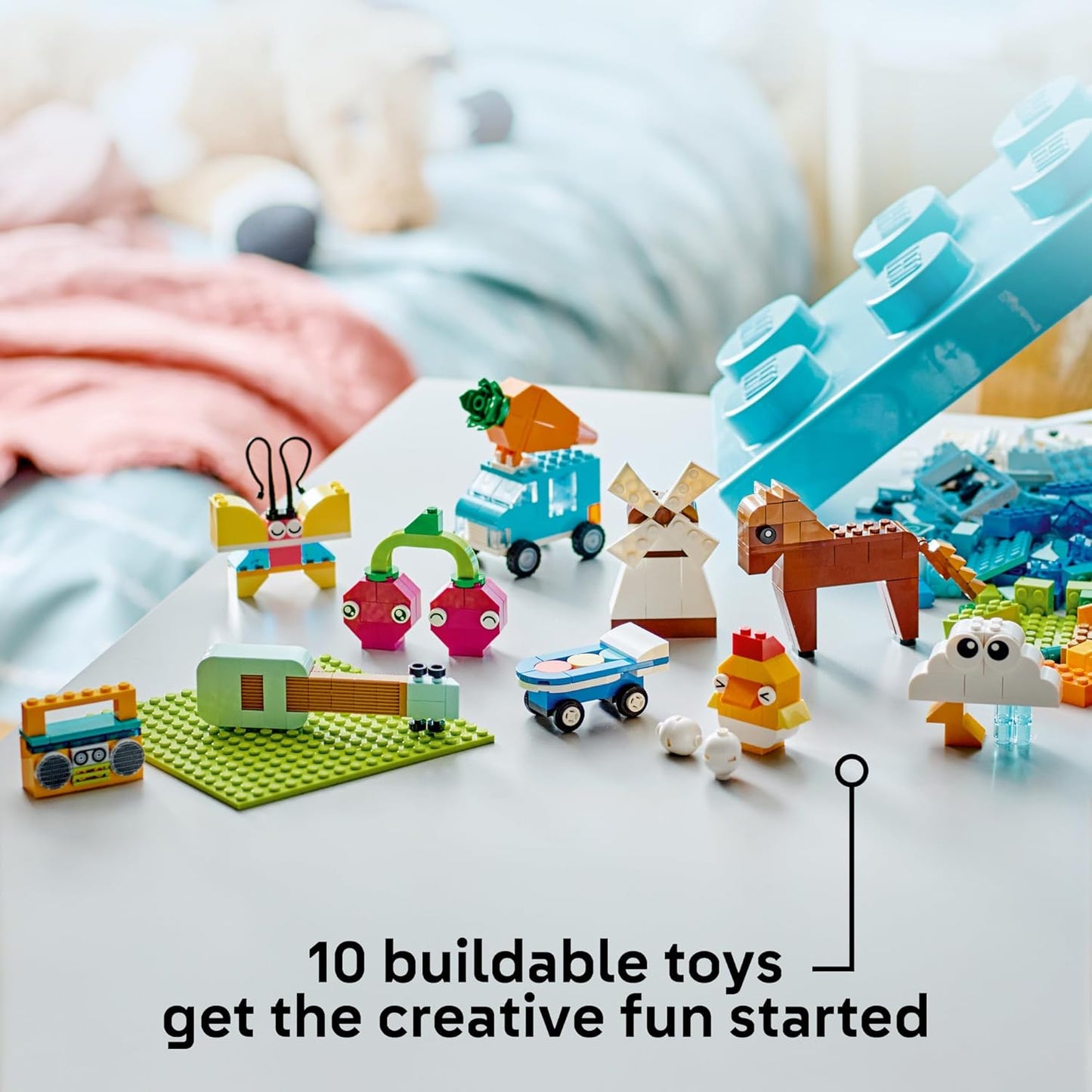 LEGO Bloques de construcción clásicos y vibrantes de caja de ladrillos – Juguetes sensoriales y de aprendizaje para niños y niñas, a partir de 4 años – Juguetes preescolares – Regalo para cumpleaños – 11038