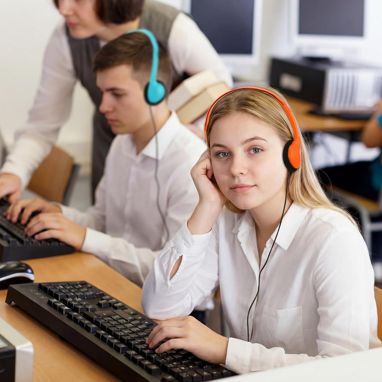 Konohan Paquete de 12 auriculares a granel para escuela, estudiante...