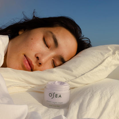 OSEA Dream Crema Nocturna - Crema Facial Hidratante Antiedad con Bio Retinol Derivado de Algas - Hidrata, Reafirma y Suaviza Líneas y Arrugas