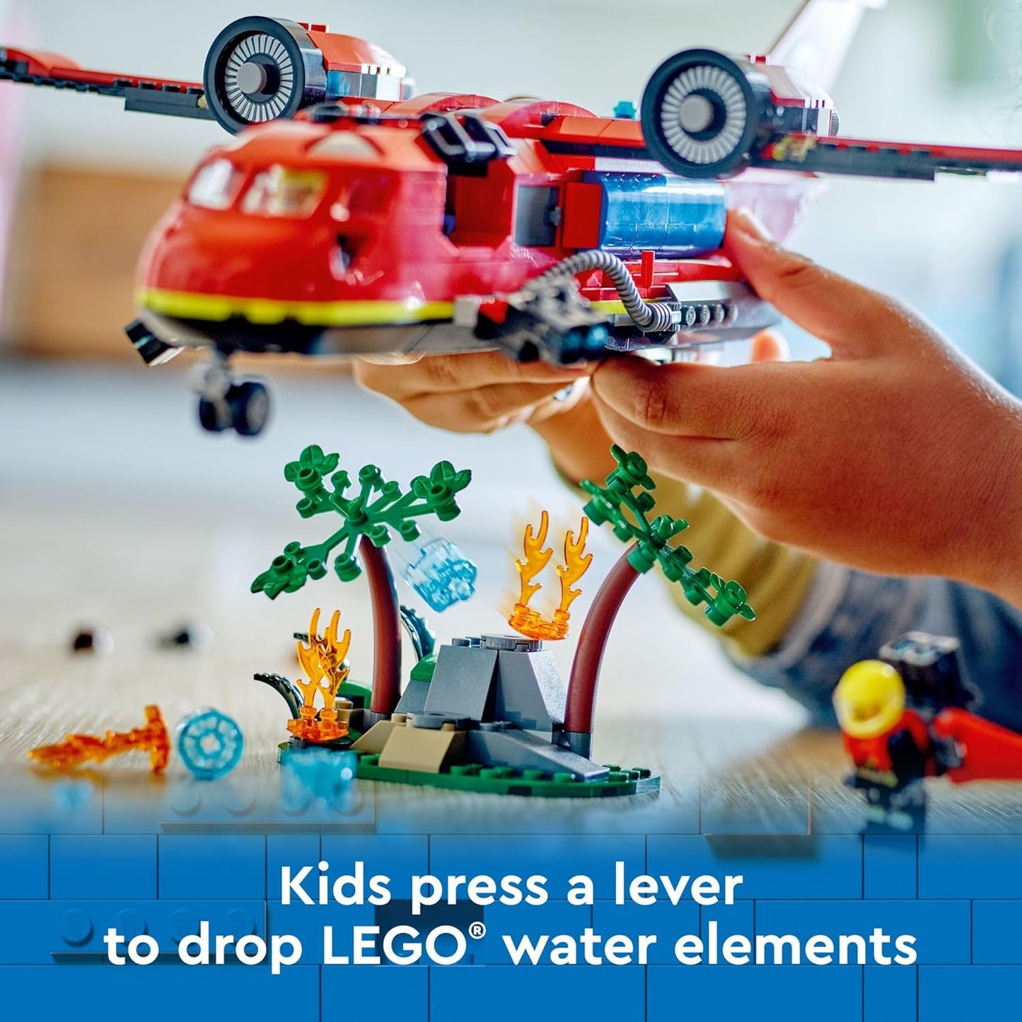 LEGO City Avión de Rescate de Bomberos - Juego de Bloques de Construcción para Niños y Niñas, Edades 6+ - Juego de Simulación para Juego de Roles para Niños - Regalo para Navidad - 60413