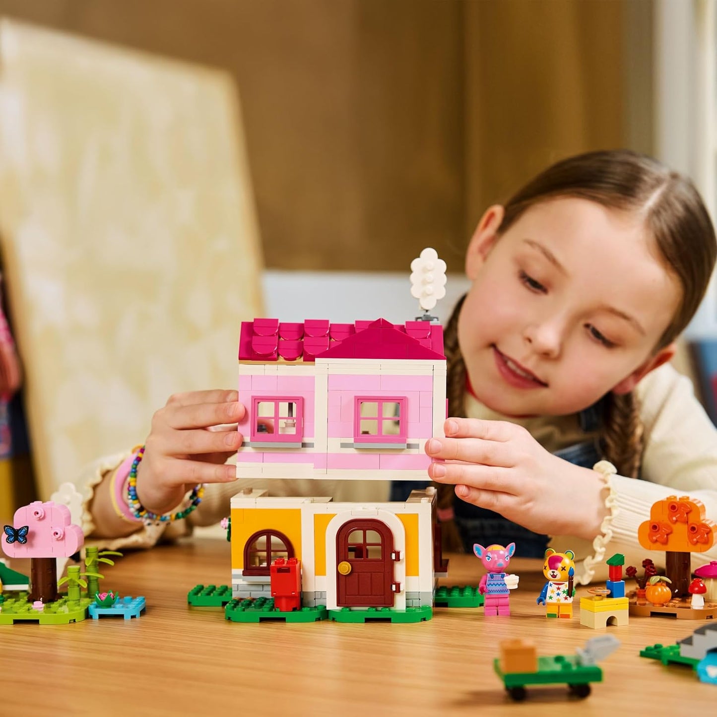 LEGO Animal Crossing Creative Houses: Seasons of Fun - Juego de simulación para niñas y niños, a partir de 7 años, crea 2 casas con 1 juego de bloques de construcción para niños, idea de regalo para