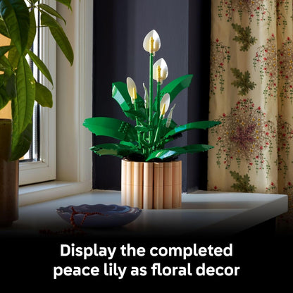 LEGO Botanicals - Juego de construcción de flores de lirio de la paz para adultos, dormitorio, estante de libros y decoración de oficina para mujeres y hombres, a partir de 18 años, regalo para el día