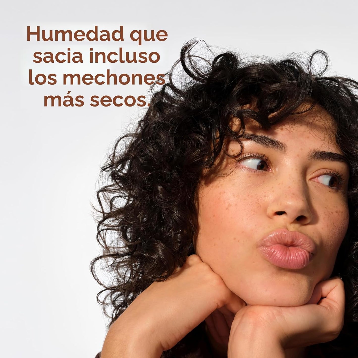 Native El champú y acondicionador de coco y vainilla contiene ingre...