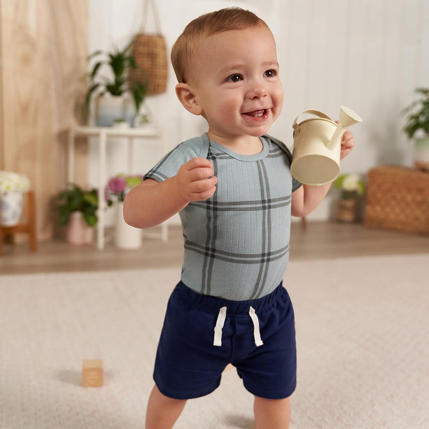 Gerber Paquete de 3 pantalones cortos de punto para bebé niño