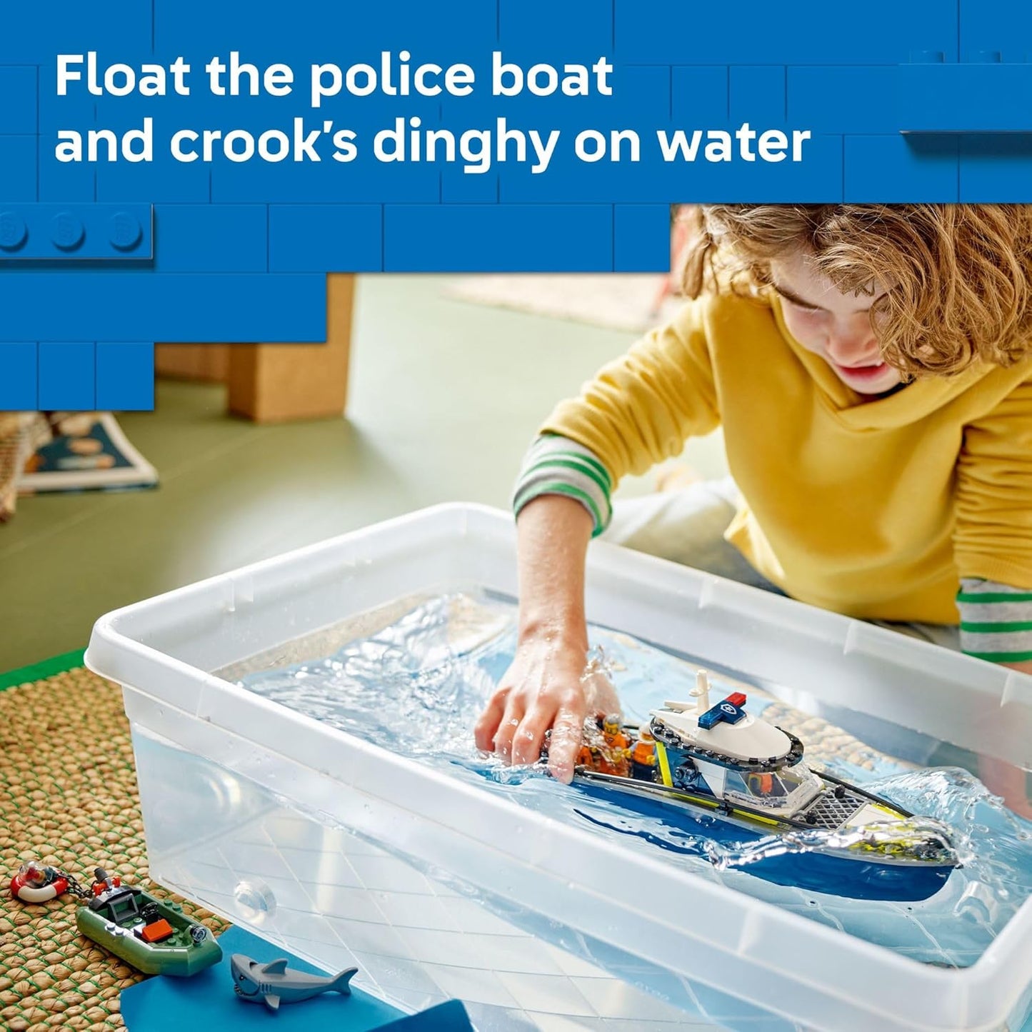 LEGO City Persecución de Barcos Policiales - Juguete de construcción para niños, juego de simulación para niños y niñas, a partir de 6 años, bloques de construcción con 2 juguetes de barcos flotantes