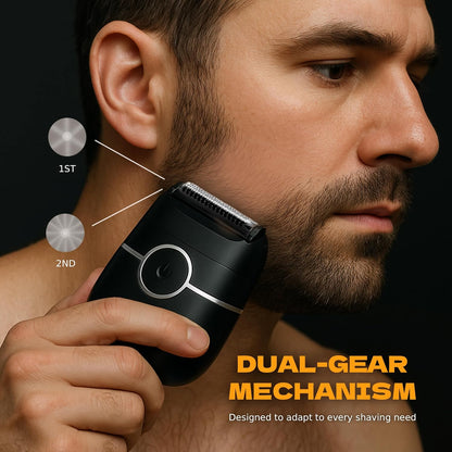 Maquinilla de afeitar eléctrica para hombres, afeitadora portátil con recortador de barba, carga rápida USB-C, IpX7 impermeable húmedo/seco, mini afeitadora de viaje de bolsillo para el hogar