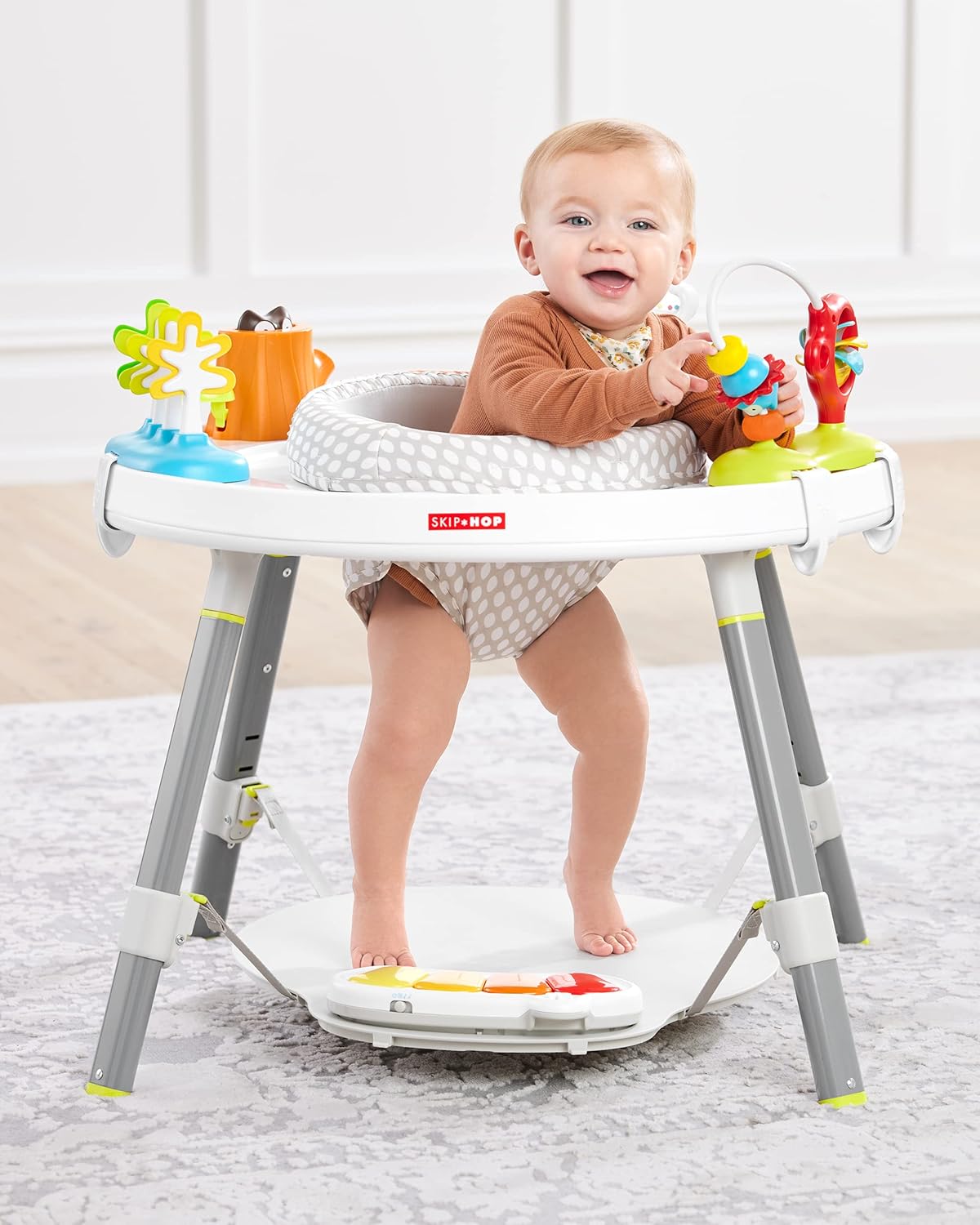 Centro de actividades Skip Hop para bebés, con tres estaciones, mul...