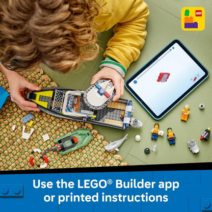 LEGO City Persecución de Barcos Policiales - Juguete de construcción para niños, juego de simulación para niños y niñas, a partir de 6 años, bloques de construcción con 2 juguetes de barcos flotantes