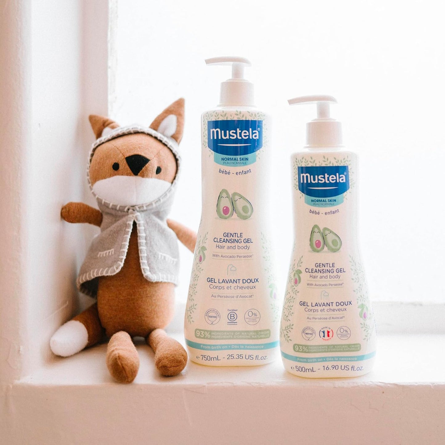 Mustela Gel de Limpieza Suave para Bebé - Jabón para el Cabello y C...