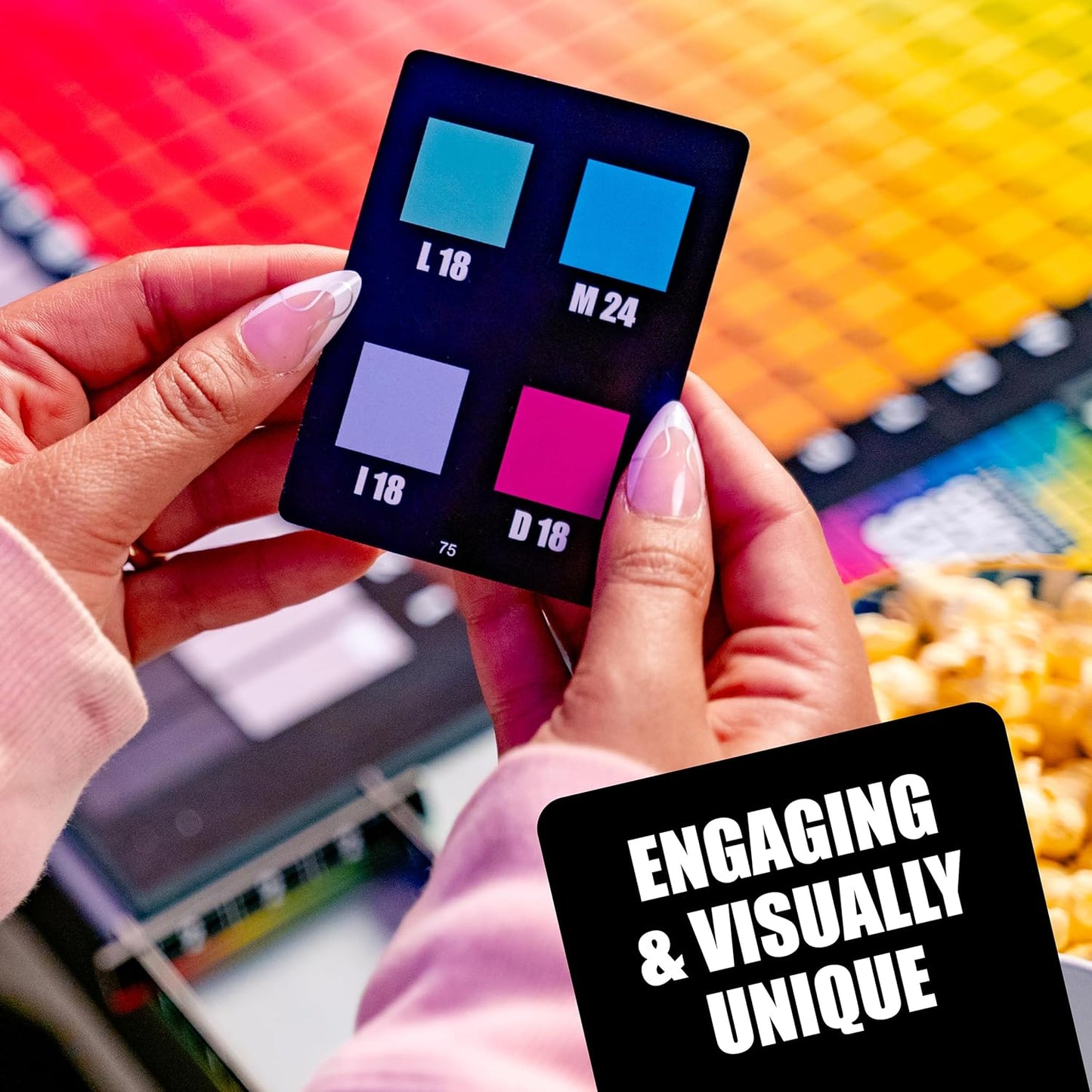 HUES and CUES | Juego de adivinanzas de colores vibrantes, perfecto...