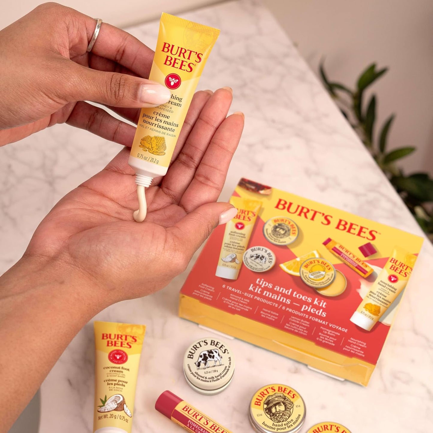 Burt's Bees Kit de ideas de regalos, consejos y dedos de los pi...