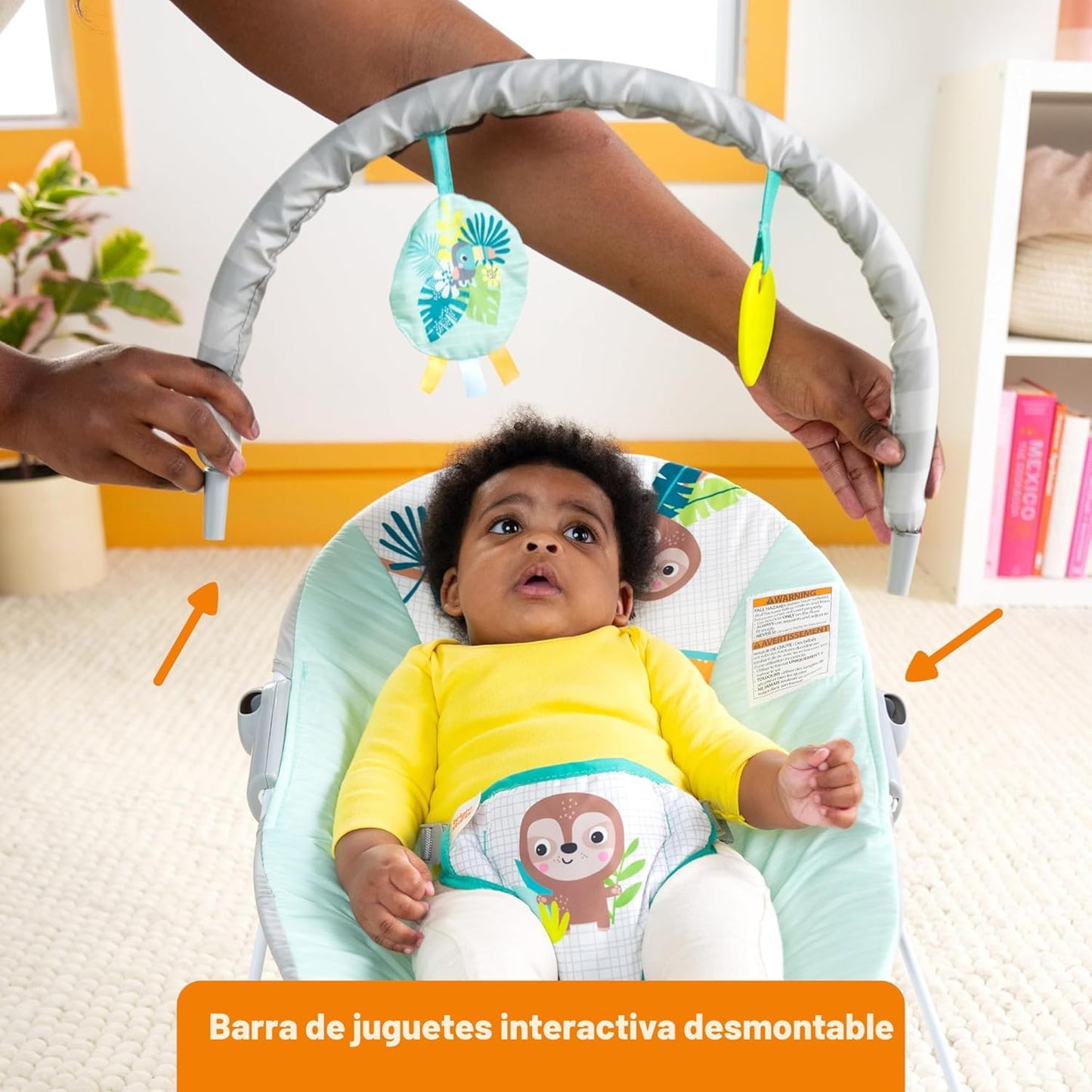 Bright Starts Wild Wonders Hamaca Vibratoria para Bebé, Barra de Ju...