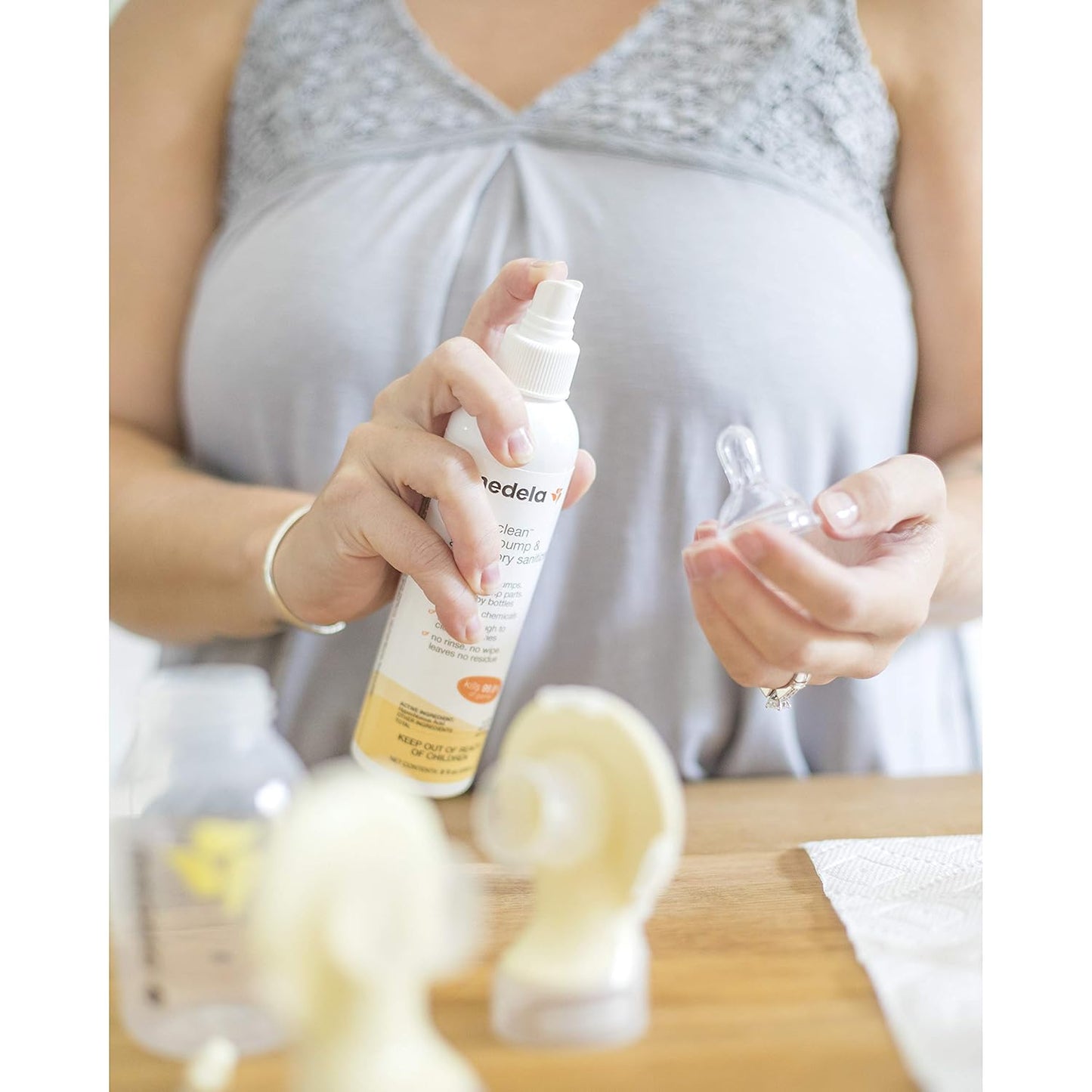 Medela Extractor de leche de limpieza rápida y accesorio desinfecta...