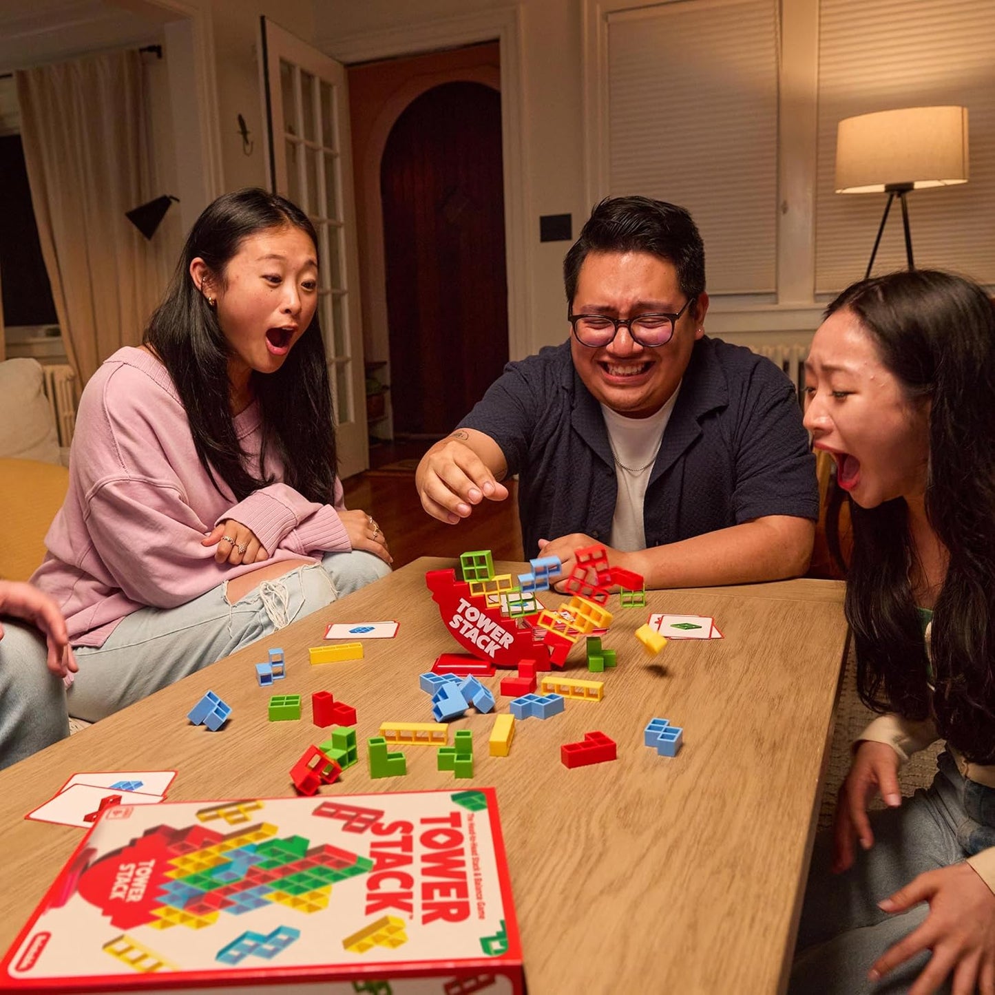 Torre de Apilar de Relatable, Emocionante Juego de Torre para Niños y Adultos, Juego Nocturno Familiar, Divertidos Juguetes de Apilamiento y Construcción, Incluye 36 Tarjetas, 24 Bloques, 1 Cuerpo de