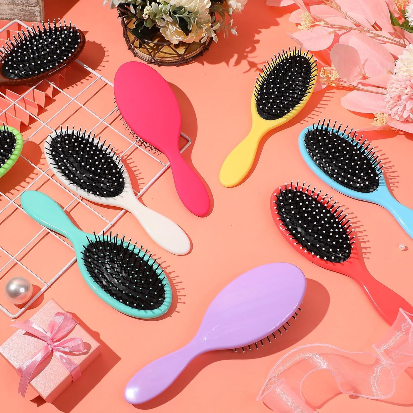 Suclain 30 cepillos de pelo húmedo para mujer, cepillo desenredante de viaje, cerdas suaves con base de cojín, cepillos de secado desenredantes pequeños para mujeres, 10 colores