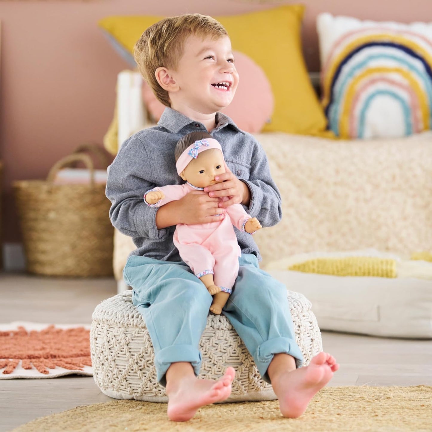 Corolle Bébé Calin Mila - Muñeca bebé niño suave de 12" con aro...