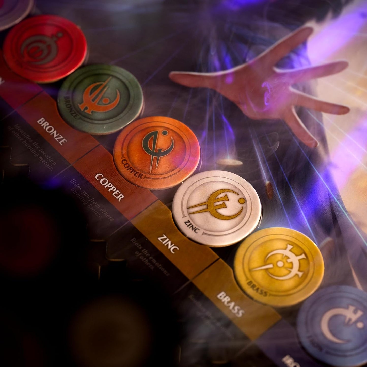 Juego de construcción de mazo de Mistborn de Brandon Sanderson - Forja alianzas en épicas batallas de combustión de metal - Juego de cartas cooperativo - Juego estratégico inmersivo - 1 a 4 jugadores