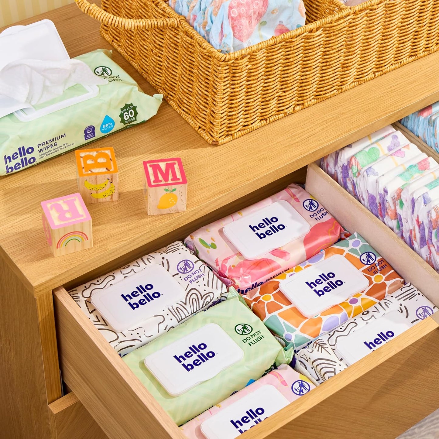 Hello Bello Toallitas premium, diseñadas para pieles sensibles con...